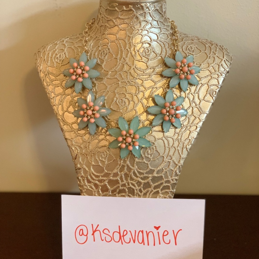 Lotus Boutique Fashion Necklace